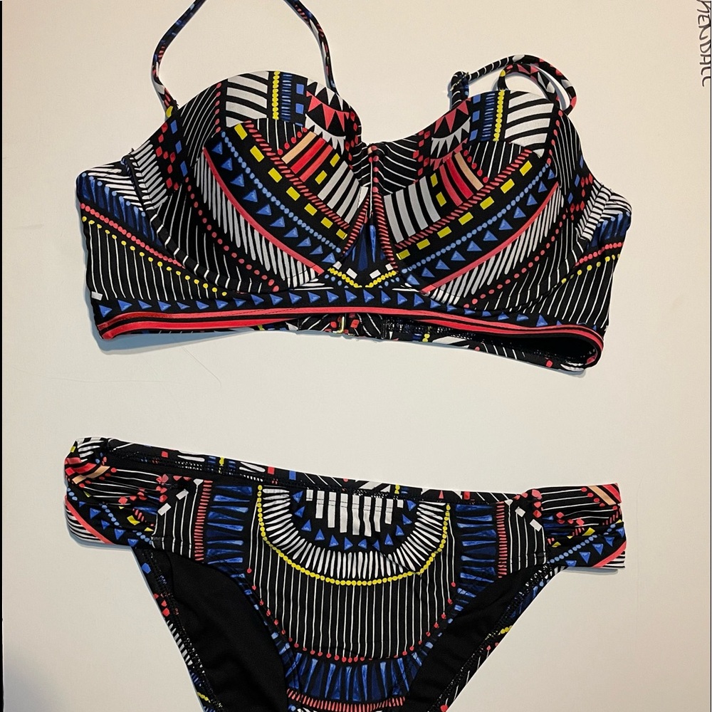 SOLD- Bar III Bikini set